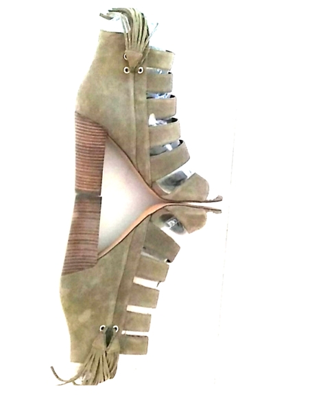 **SALE** NEW GUESS Blasa Suede Strappy Ankle Heel - Picture 4 of 6